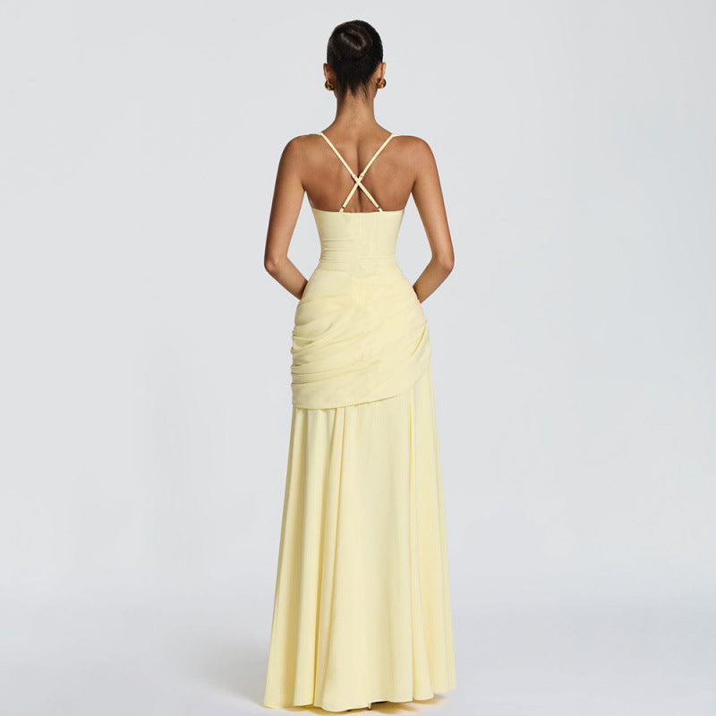 Damen Maxikleid mit dekorativen Rüschendetails und eleganter Taillierung Skovae