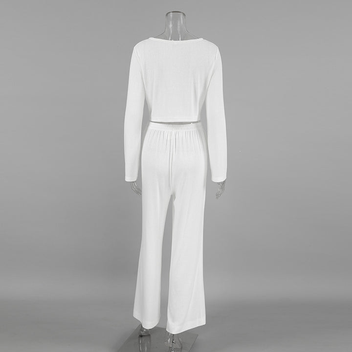 Dame afslappet lounge-sæt med moderigtigt crop-top og løse bukser Stilla