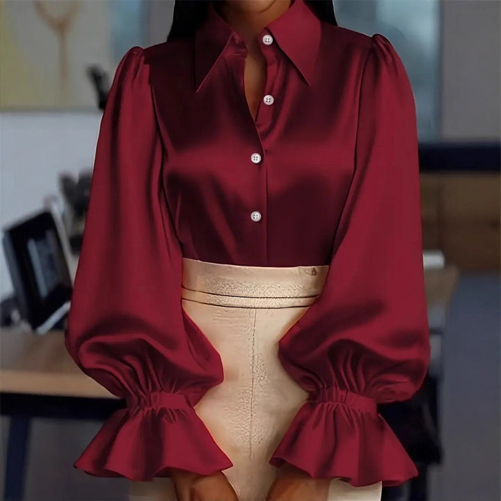 Dame elegant silke bluse med puffærmer og flot knapliste Skovae