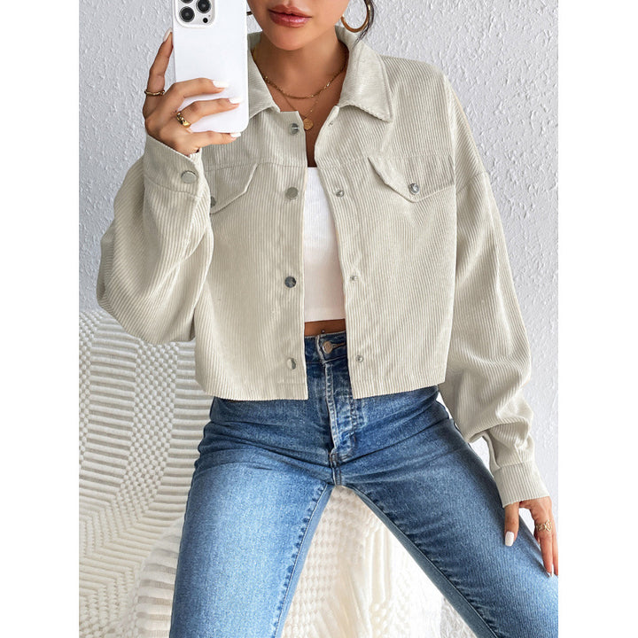 Dame Cordjakke i cropped design Stilla