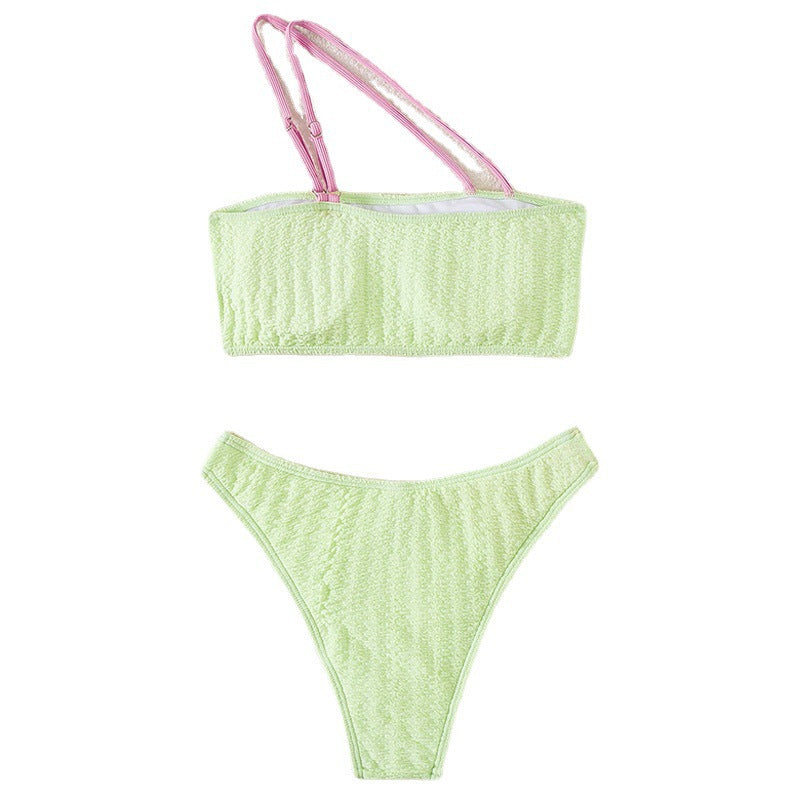 Dame bandeau-bikini med innovativt snit Skovae