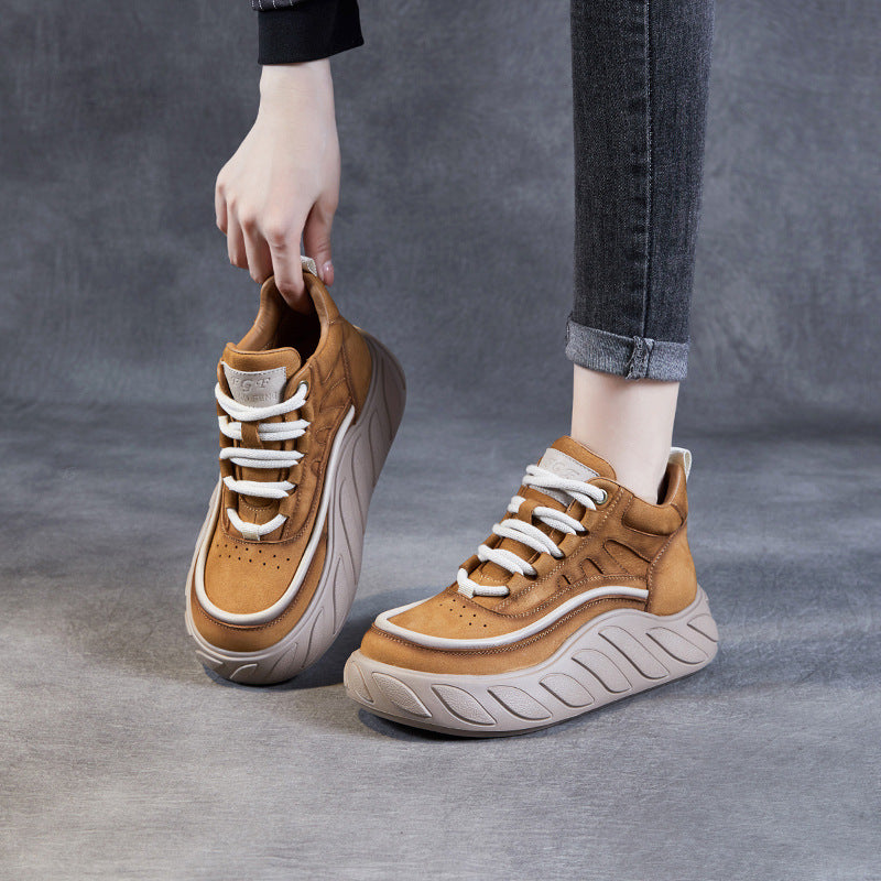 Damer High-Top Chunky Sneakers med struktureret sål Stilla