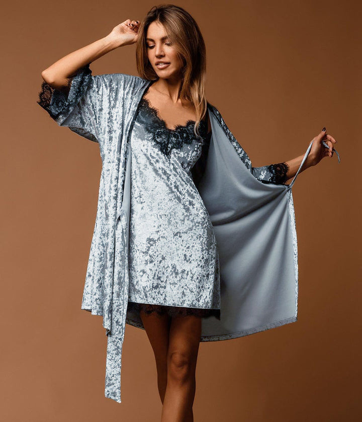 Dame Satin Kimono med Spidsudsmykninger Stilla