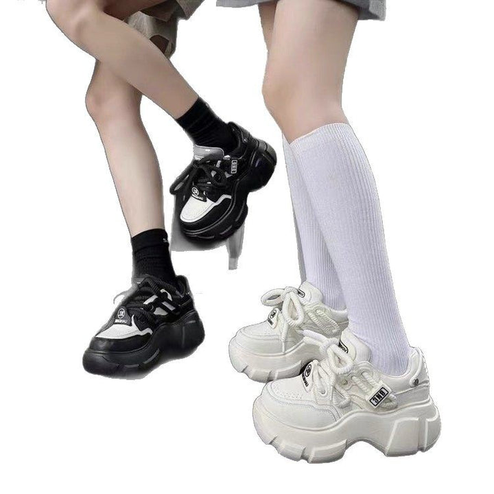 Dame Chunky Sneakers med stabil sål og moderigtigt overmateriale Stilla