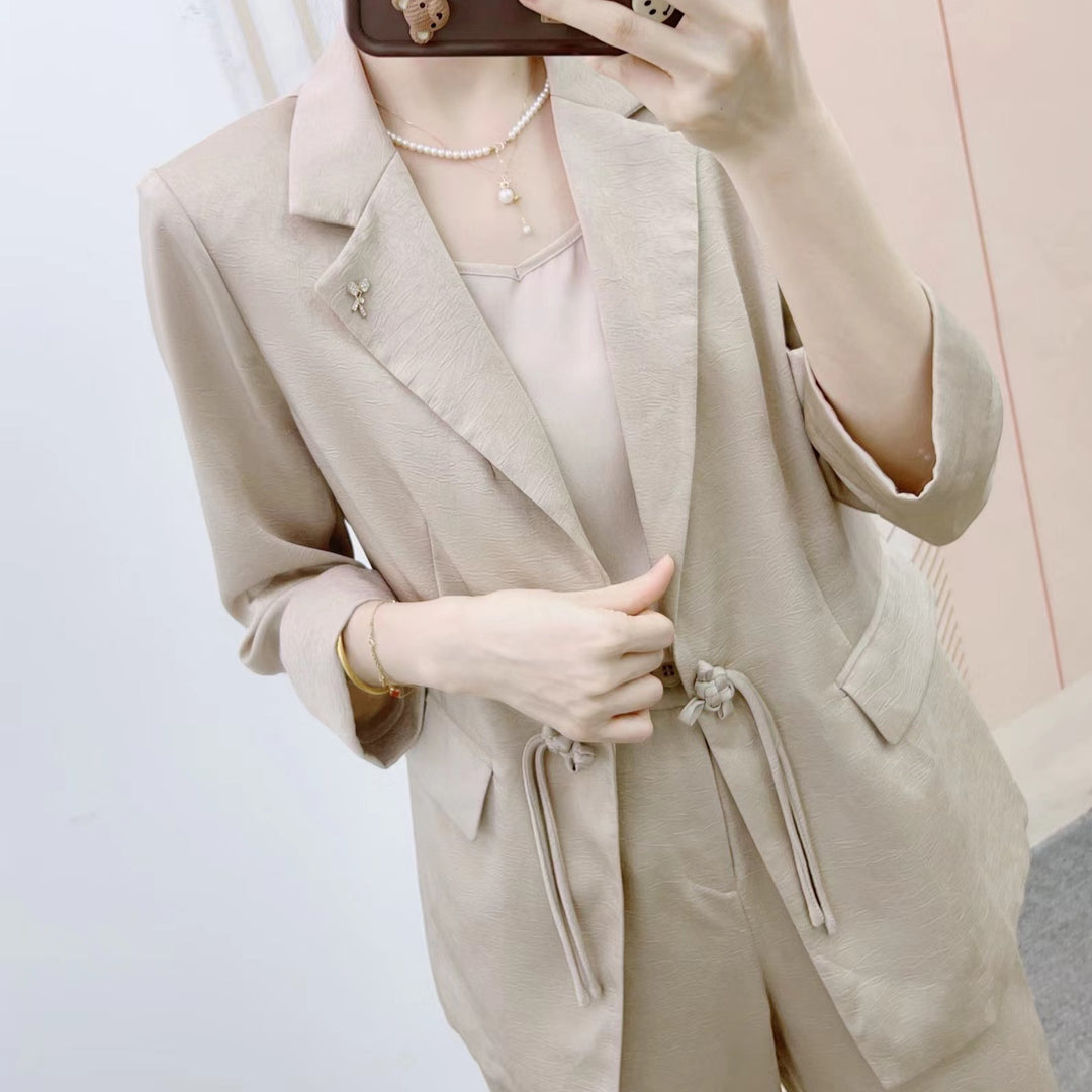 Dame Elegant Blazer-Bukser-Sæt med taljebinding og modetrendy snit Stilla