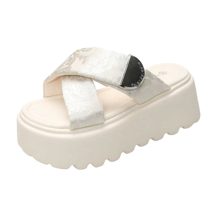 Dame Plateau-sandaler med komfortabel remføring og moderne spænde-design Stilla