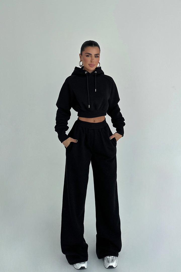 Kvindernes fashionable og komfortable cropped hoodie sæt med elastisk talje Skovae