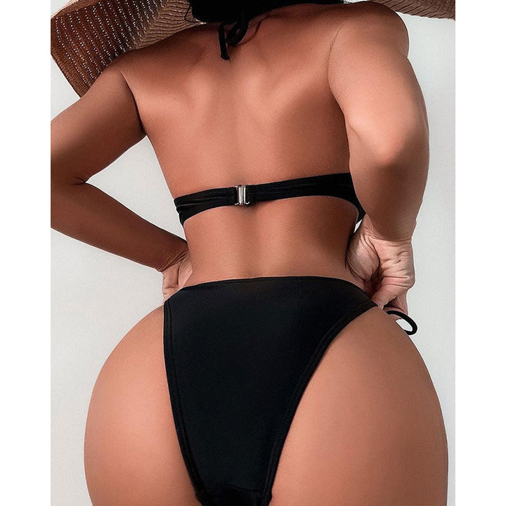 Dame Bikini med elegante muslingedetaljer Skovae