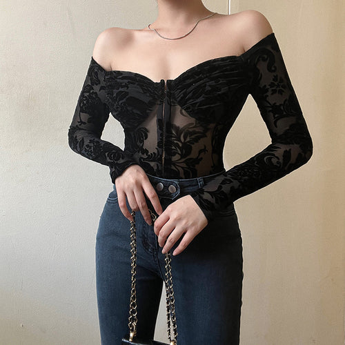 Dame spidsbustier med off-shoulder design og lange ærmer Skovae