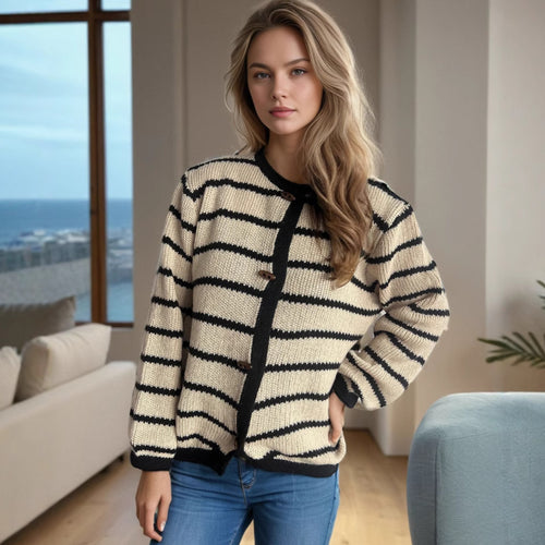 Damerne afslappet strikket cardigan med elegante træknapdetaljer og stilmønster med striber Stilla