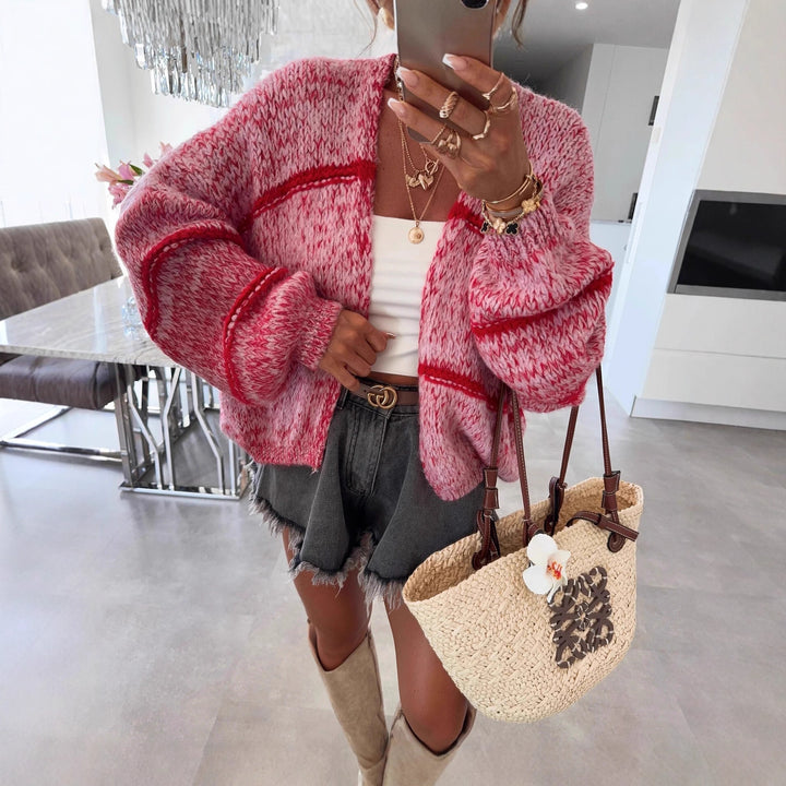 Kvinders afslappede cardigan med oversized skæring og moderne detaljer Stilla