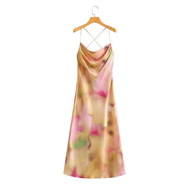 Femme Cowl Neck Flared Maxi Kjole med Krydsryg Stilla