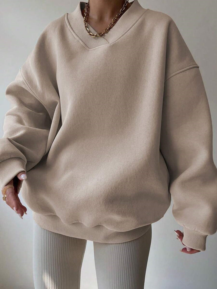 Kvinders oversized sweatshirt med V-hals Skovae