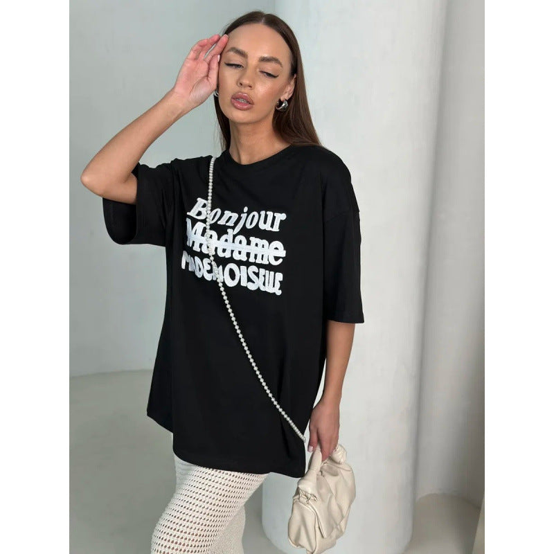 Dame T-shirt med moderne påskrift og afslappet snit Stilla