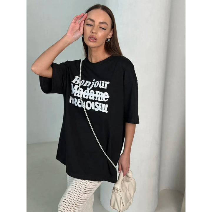 Dame T-shirt med moderne påskrift og afslappet snit Stilla