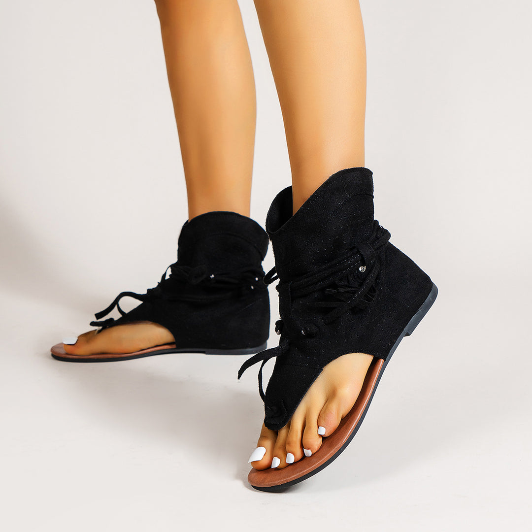 Dame sål sandaler med fashionable frynser og perforeret design Stilla