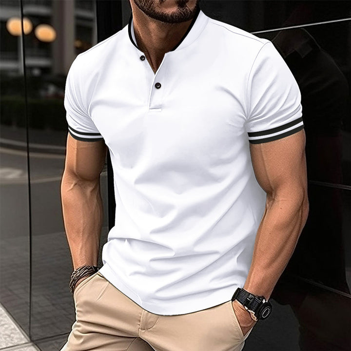 Herrer Kortærmet Poloshirt med moderne Ståkrave og sportslige accenter Stilla