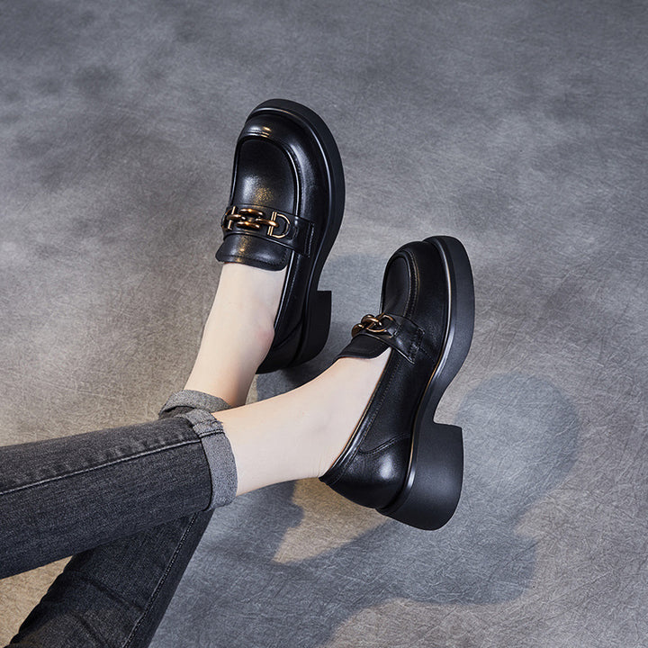Dame Chunky Platform Slipper med kunstfærdig spænde-detalje Stilla