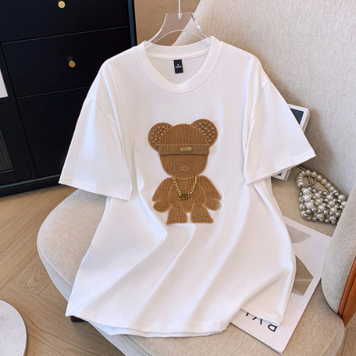 Dame T-shirt med kreativt bjørnemotiv og moderne design Stilla