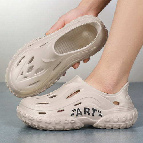 Femme Artistic Slip-On Clogs Stilla