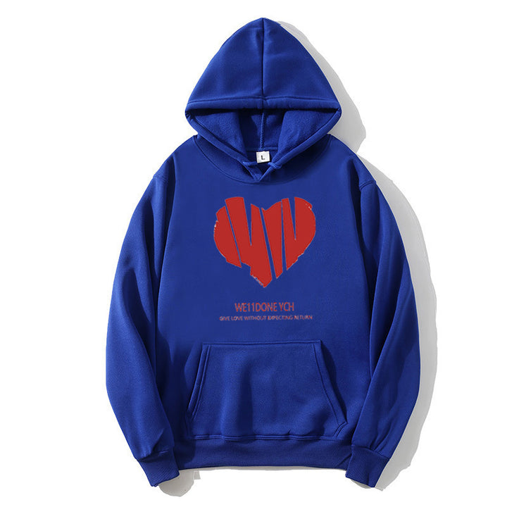 Kvinders hættetrøje med kreativt hjerte design og stilfuld lettering Skovae