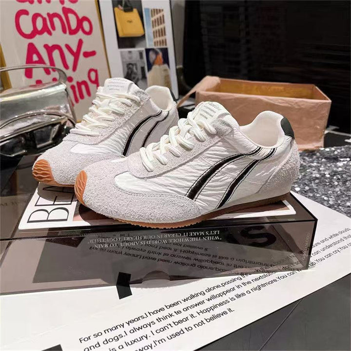 Dame Sneakers i sporty-elegant design med åndbare materialer og/moderne accenter Stilla