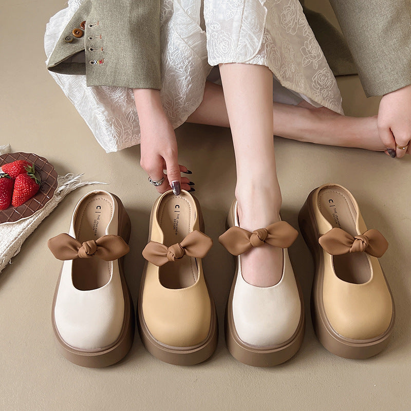 Dame platform-sandaler med fashionable bånd-design og behagelig sål Stilla