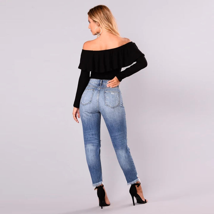Dame højtaljede rippede jeans med frynset søm og moderne brugt-look Stilla