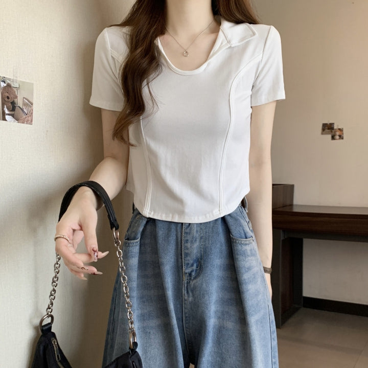 Femme Cropped Sporty T-shirt med Moderne Skæring Stilla