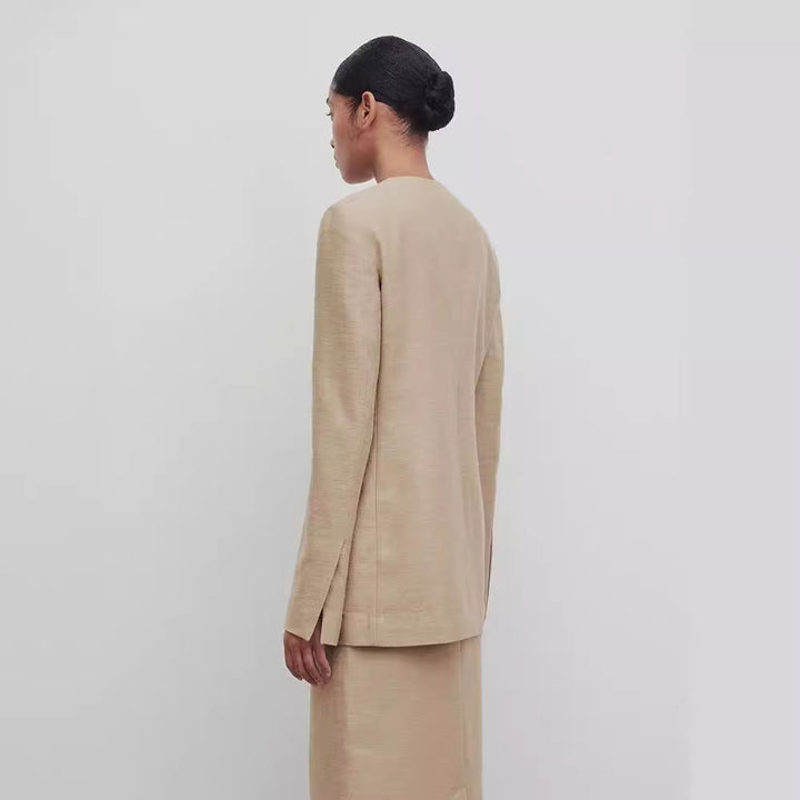 Dame Elegant og Struktureret Blazer med Minimalistisk Knapstolpe Stilla