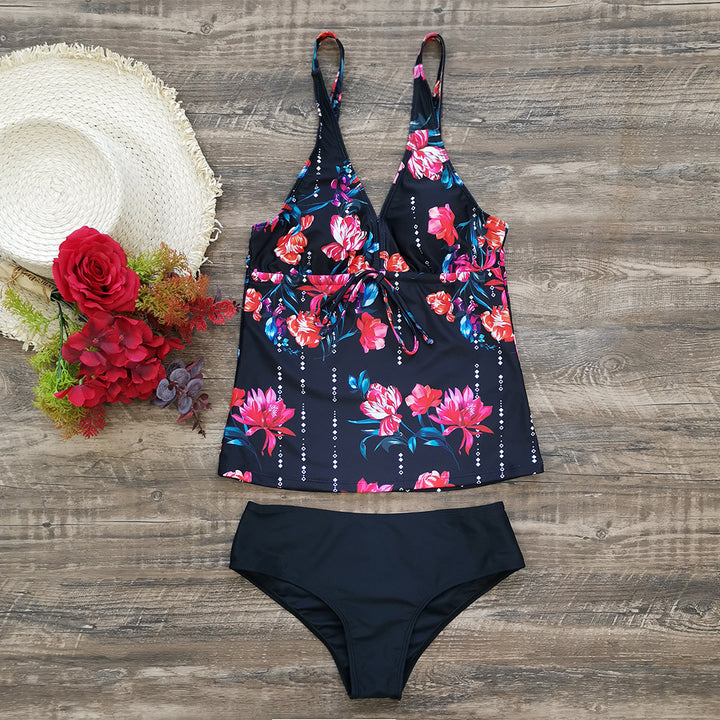 Dame Tankini-sæt med blomstret top og behagelig underdel Stilla