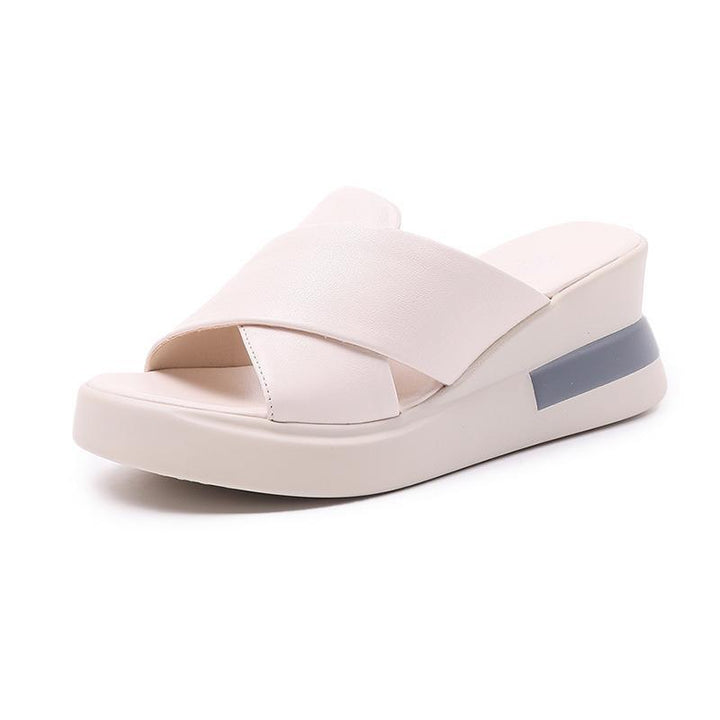 Dame Wedge-sandaler med elegant krydsrem-design og skridsikker sål Stilla