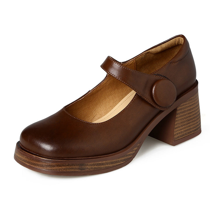 Dame Mary Jane pumps med elegant remlukning og komfortabel blokhæl Stilla