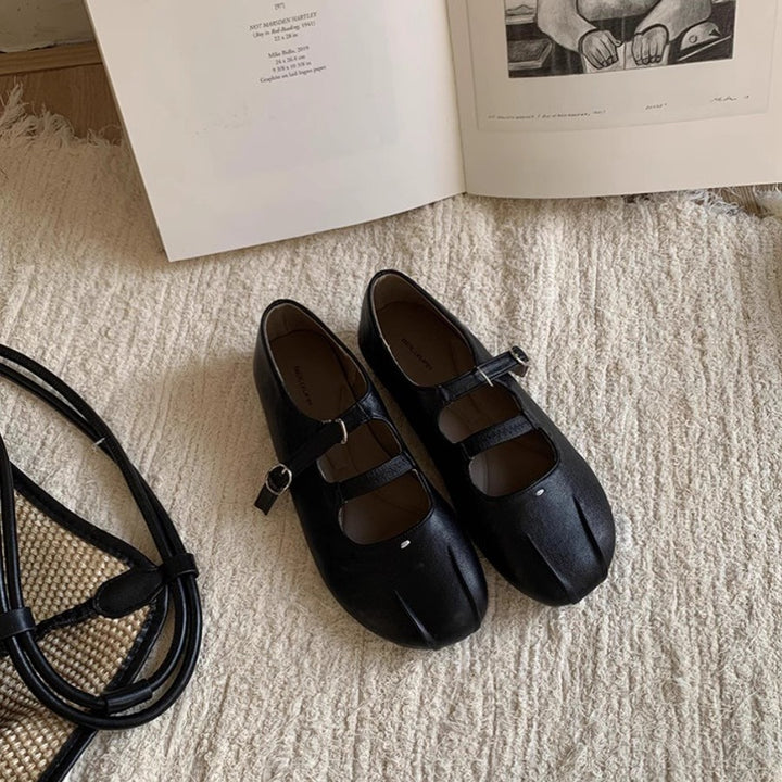 Femme justerbare remme Mary Jane clogs med unikt ze design Stilla