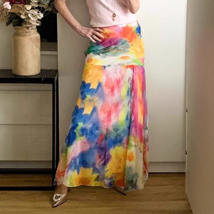 Dame Maxikjole med elegant blomsterprint og flydende snit Skovae
