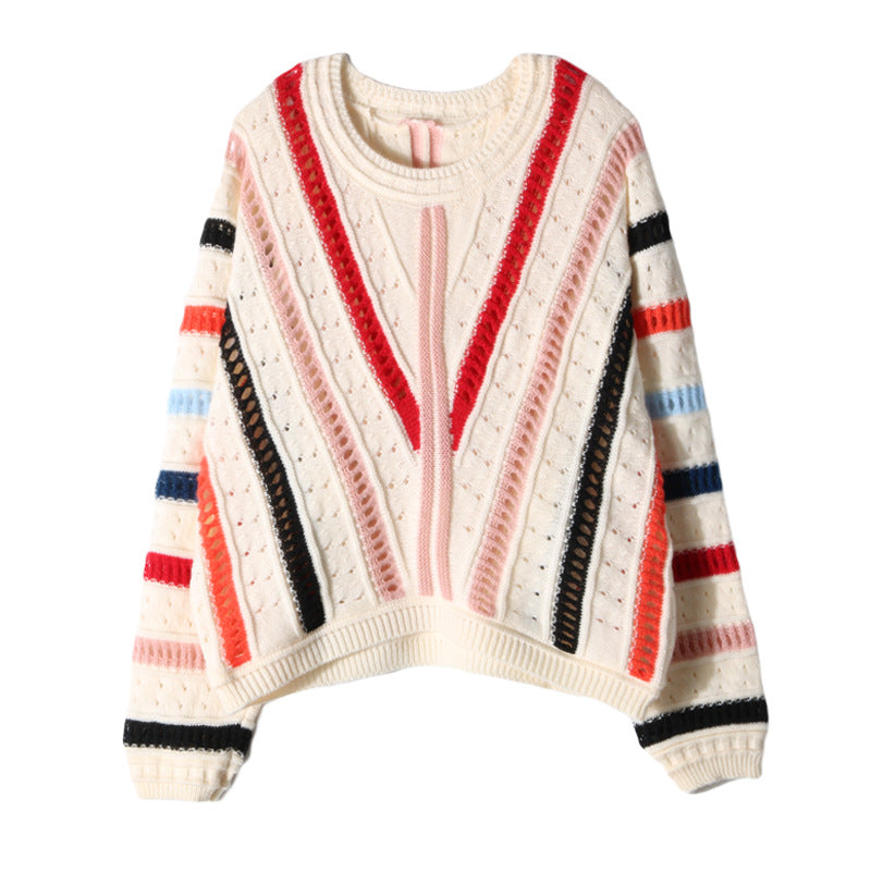 Kvindernes stilfulde sweater med farverig V-hals og tekstureret strikdesign Stilla