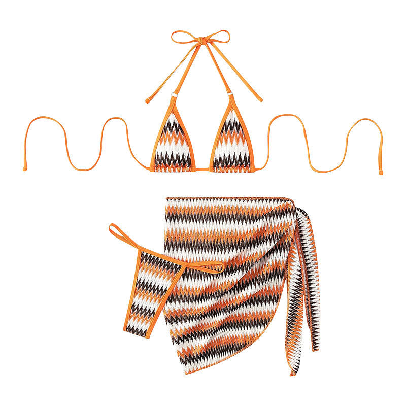 Damer trekant-bikini med kreativt slip-design Skovae