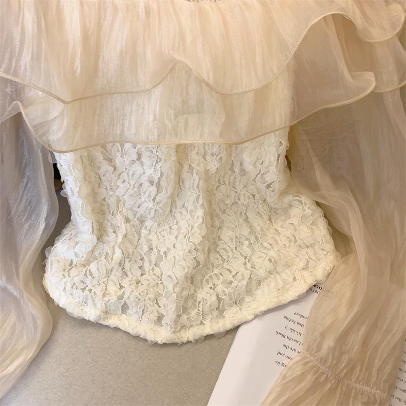 Femme Elegante Rüsch Off-Shoulder Top Stilla