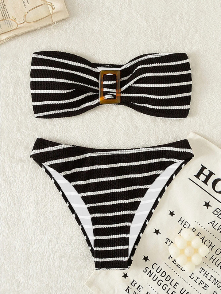 Dame bandeau bikini med fashionable bælte detaljer Stilla