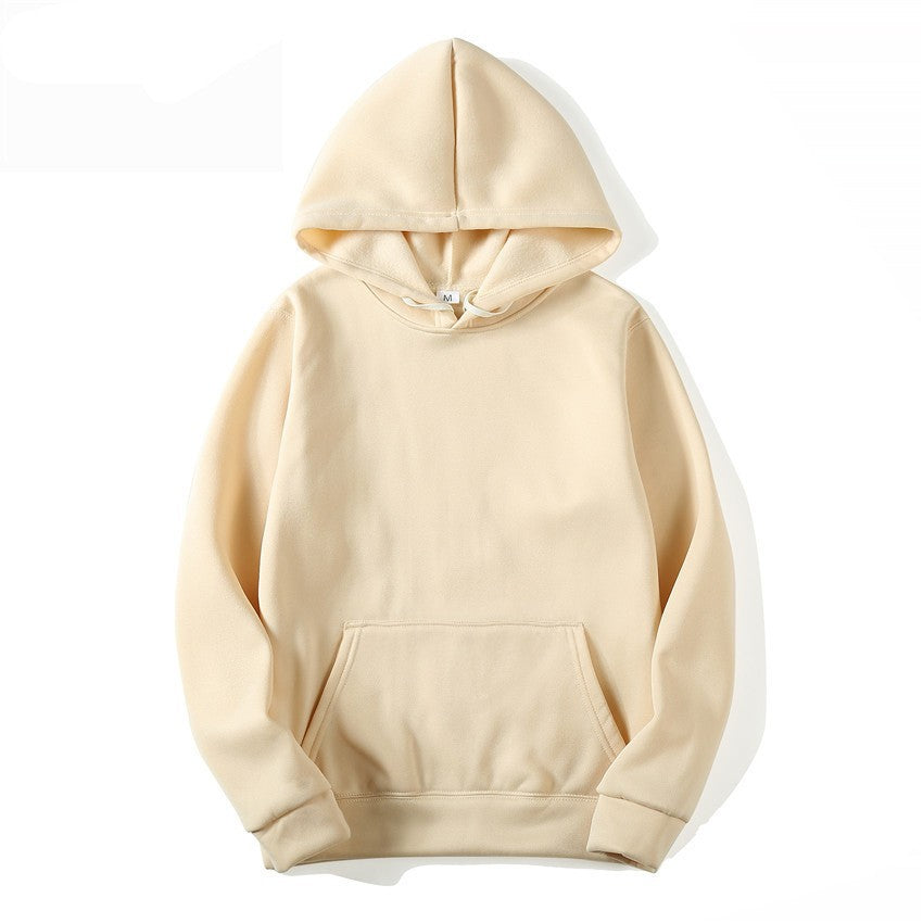 Kvinders hoodie lavet af blød fleece med praktisk kengurulomme Skovae