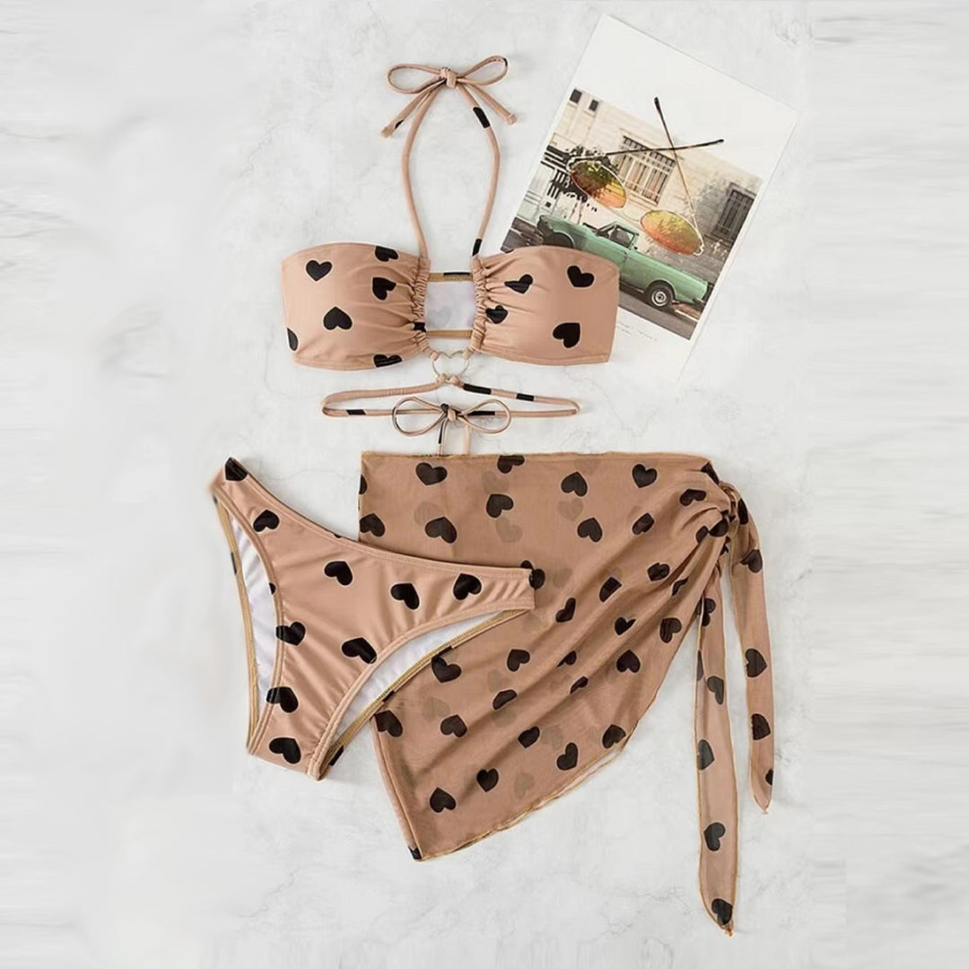 Dame bikini-sæt med elegant indpakningsskørt og legende hjerte design Stilla