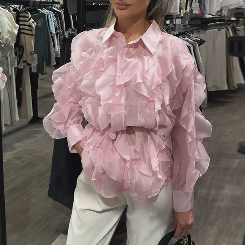 Damebluse med voluminøse flæser Stilla