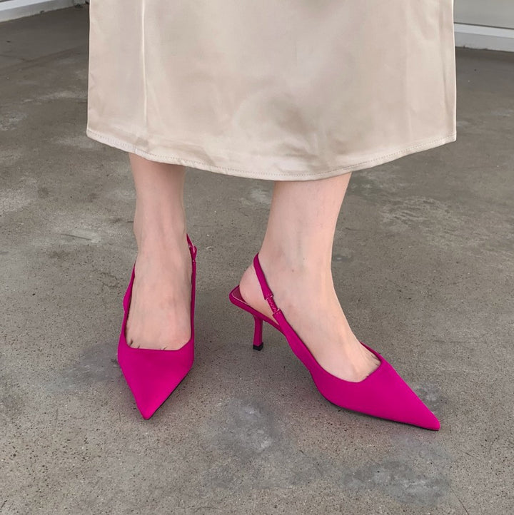 Dame Slingback-pumps med spids tåparti og elegant hæl Stilla