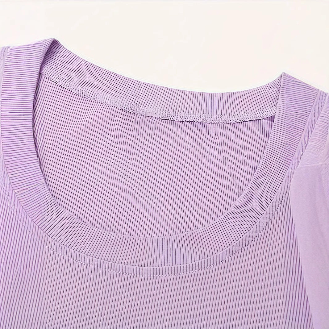 Dame kortærmet top med moderne struktureret design Stilla