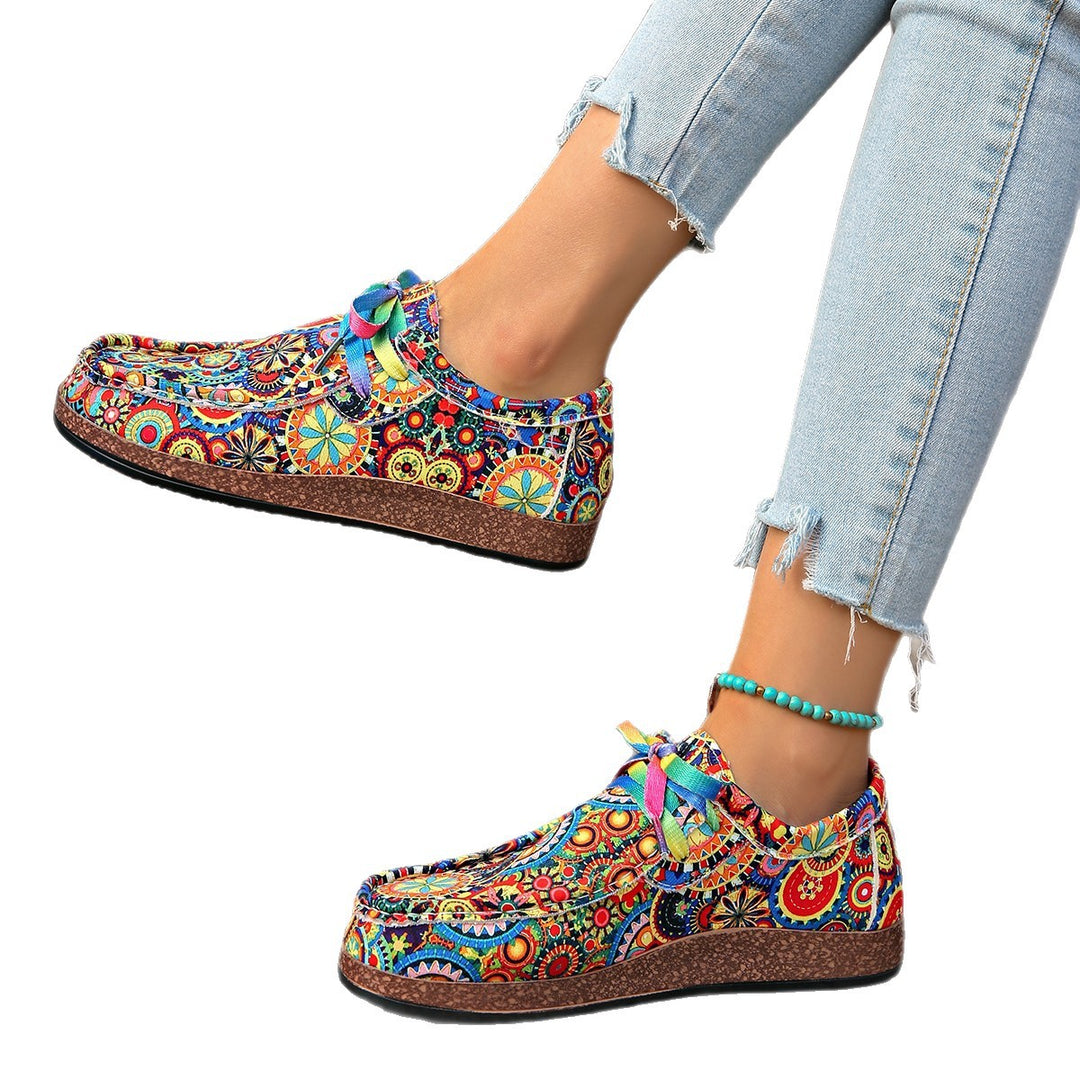 Dame Behagelige Slip-On Sneakers med farverig tryk og elastiske snørebånd Stilla