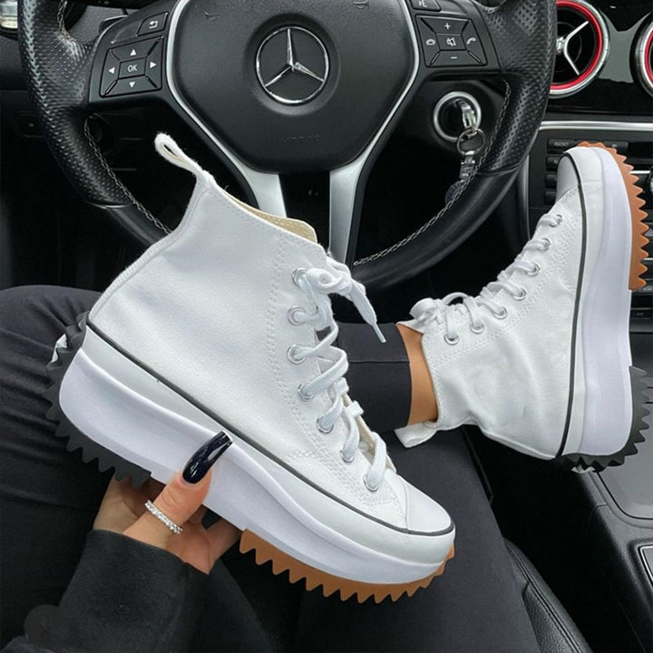 Dame Sporty High-Top Sneakers lavet af åndbart canvas-materiale Stilla