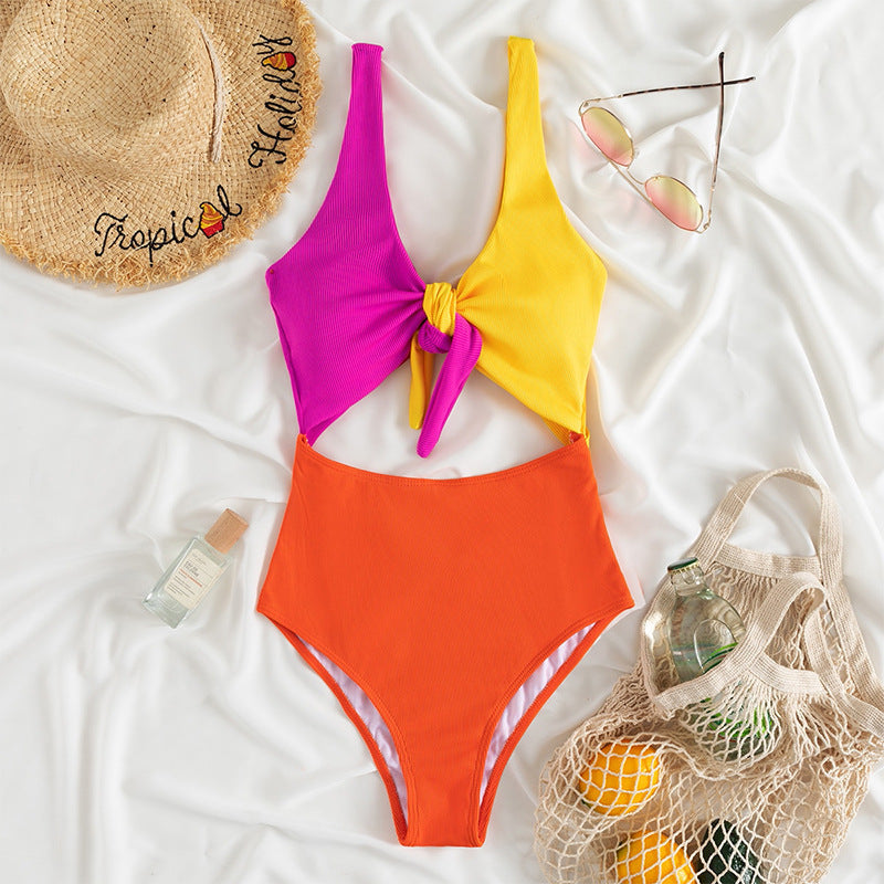 Dame One-piece badedragt med stilfuld knude design Skovae