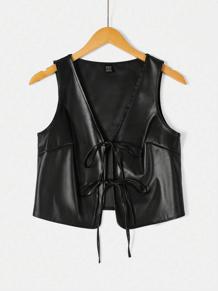 Dame elegant cropped top med moderne snøring Skovae