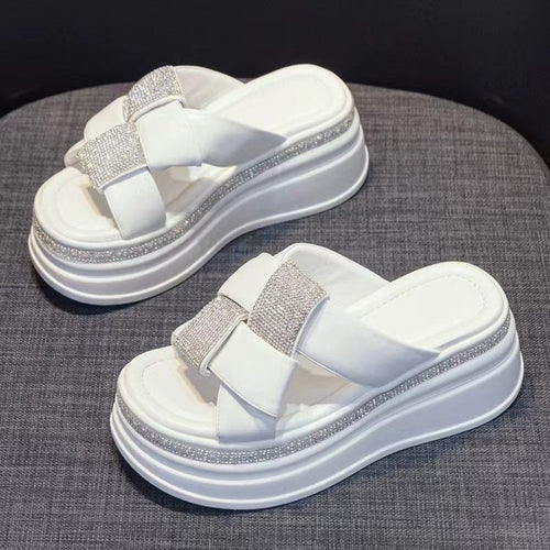 Dame Plateau-sandaler med dekorativ strass og komfortabel dæmpning Stilla