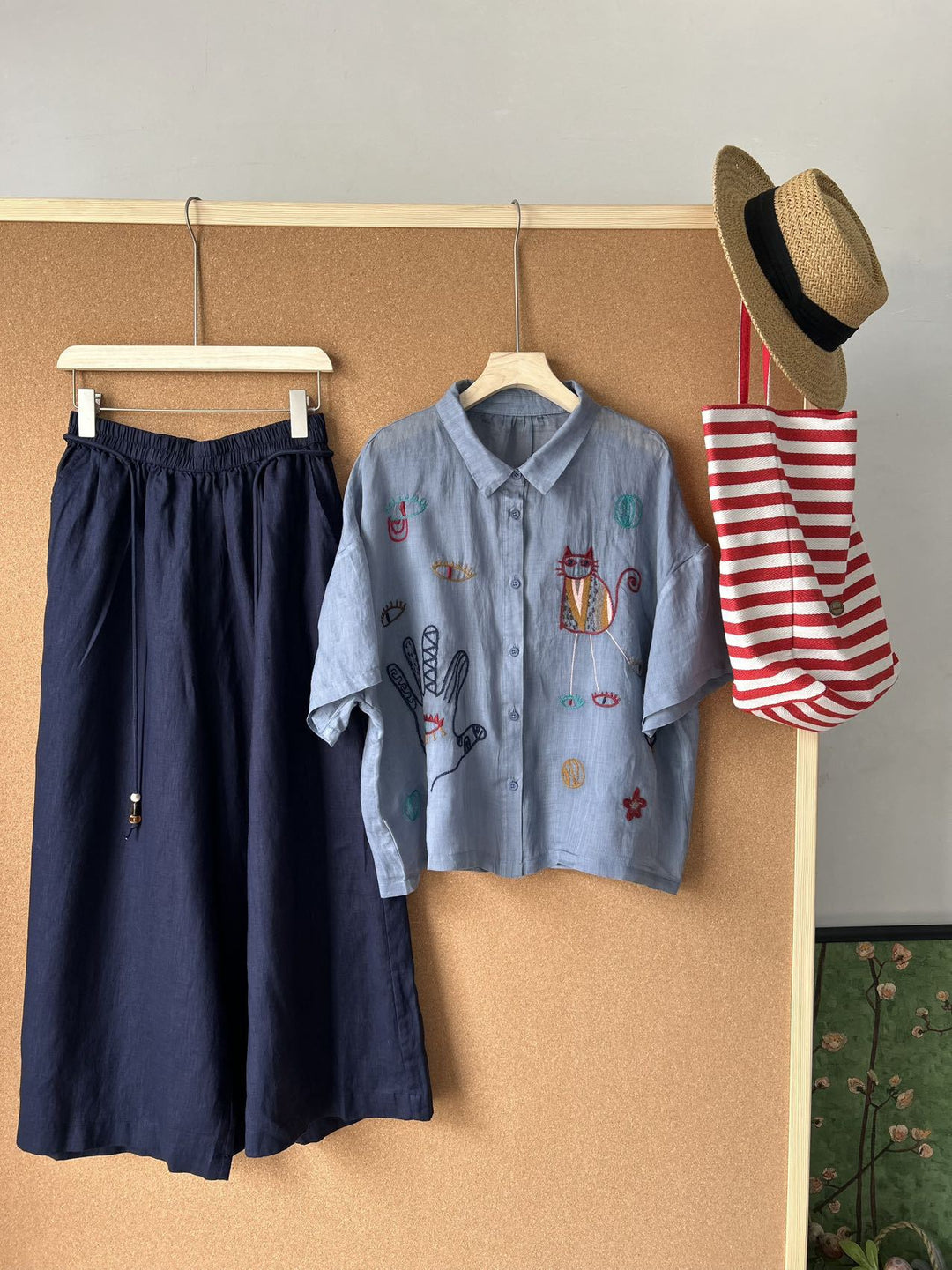 Femme Broderet Kort Button-Up Skjorte og Højtaljet Maxi Nederdel Sæt Stilla
